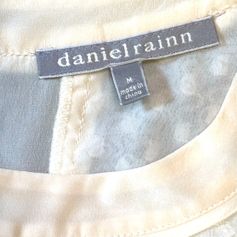 Daniel Rainn Silk Lined Peplum Blouse, Medium, NWOT, Cream Ecru Sheer Elegant - Picture 10 of 14